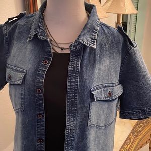 Top quality denim distressed top